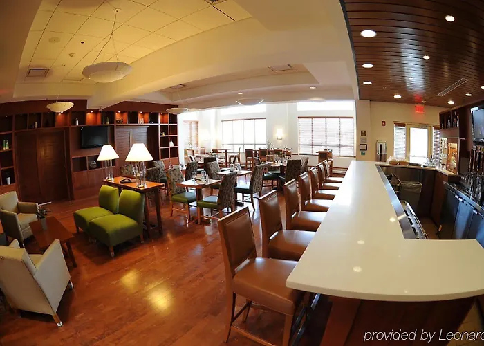 Hotel Express Airport Easton Columbus